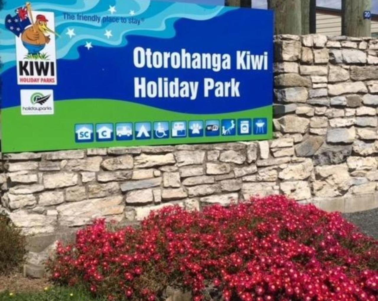 Otorohanga Kiwi Holiday Park Exterior photo